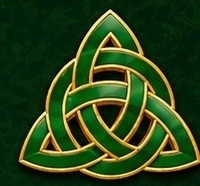 Celtic Knot Accent